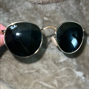 Ray-Ban Classic Gold Frame Sunglasses